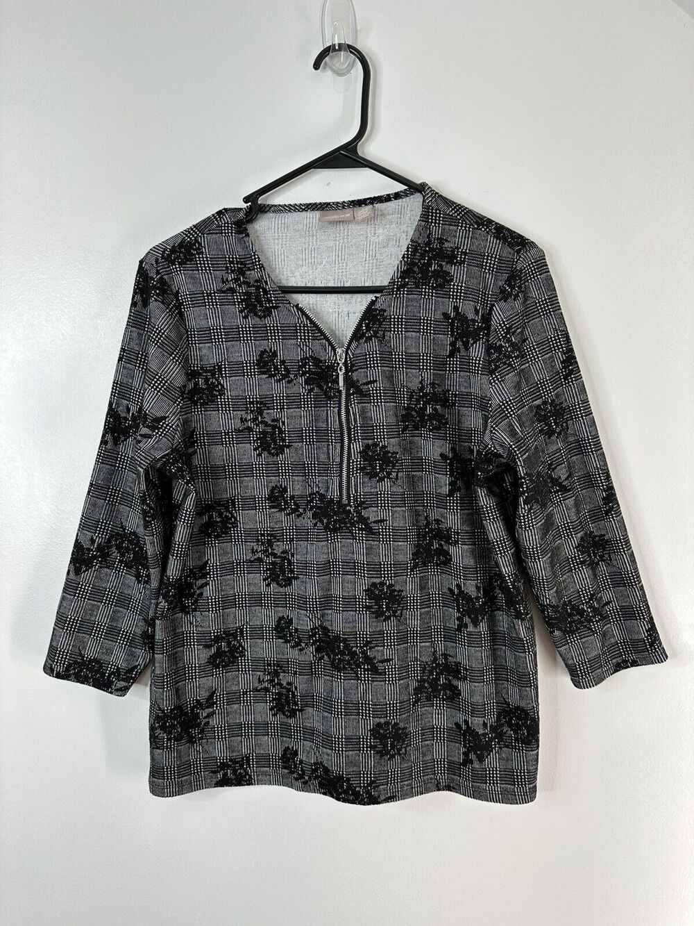 Chicos Sz 1 Womens M Top Black White 3/4 Sleeve Textured Knit 1/2 Zipper Shirt